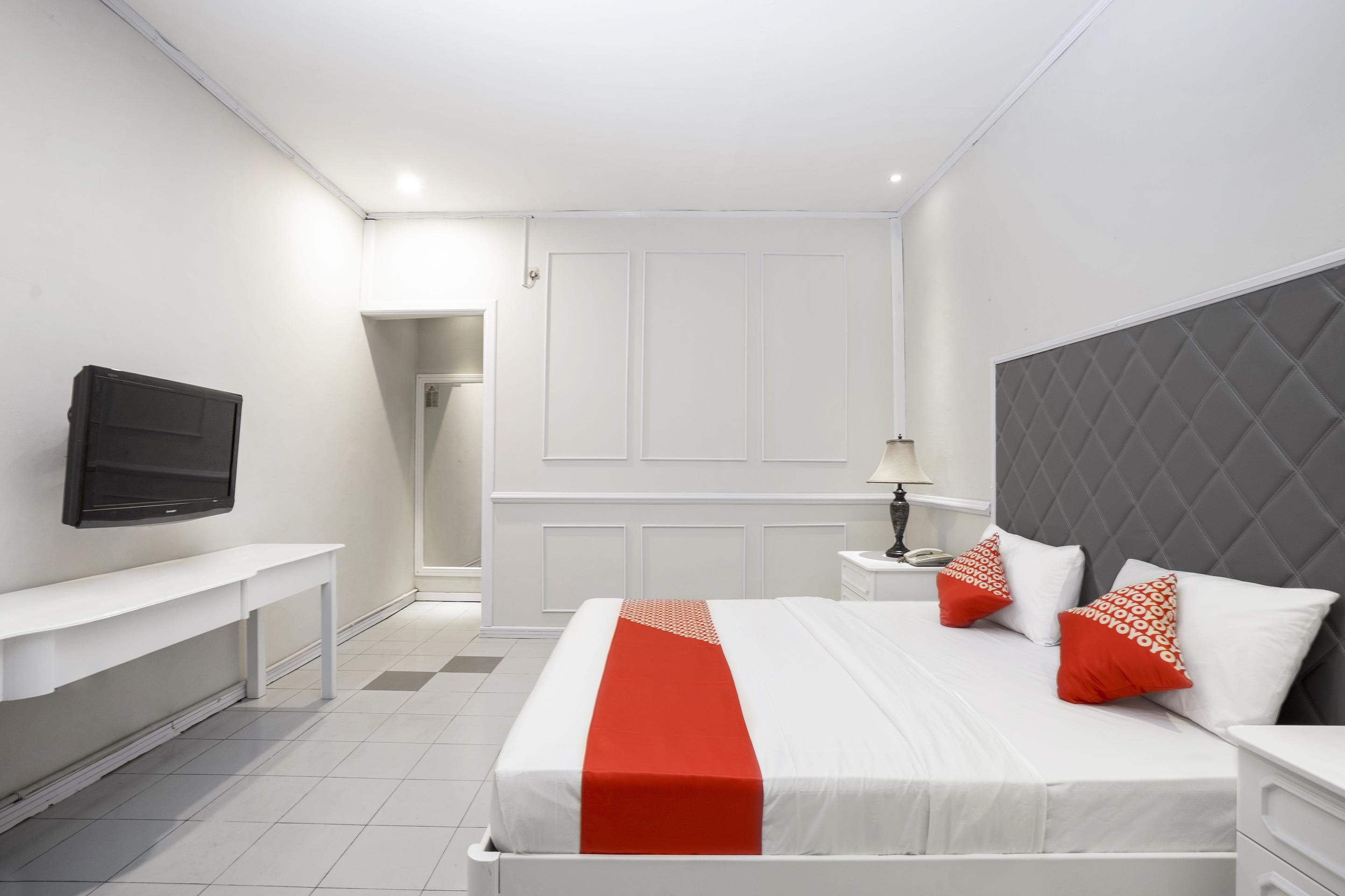 Urbanview Hotel Gading Kencana Samarinda By Reddoorz Buitenkant foto